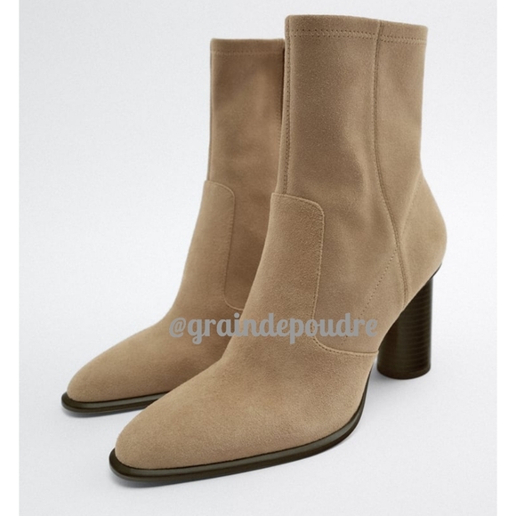 Rare! Zara Sand Beige Suede Soft Sock Cylindrical Heel Ankle Boots 38 - Picture 4 of 4
